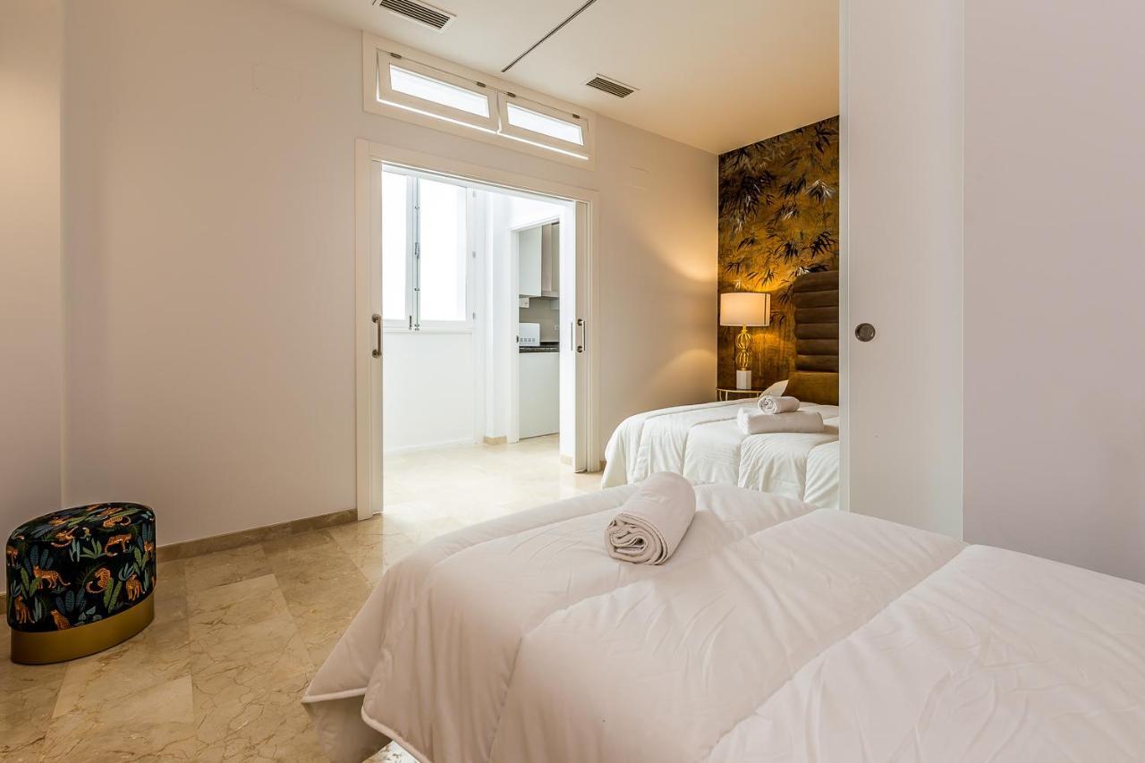 San Francisco Plaza Apartamentos Cádiz Eksteriør billede